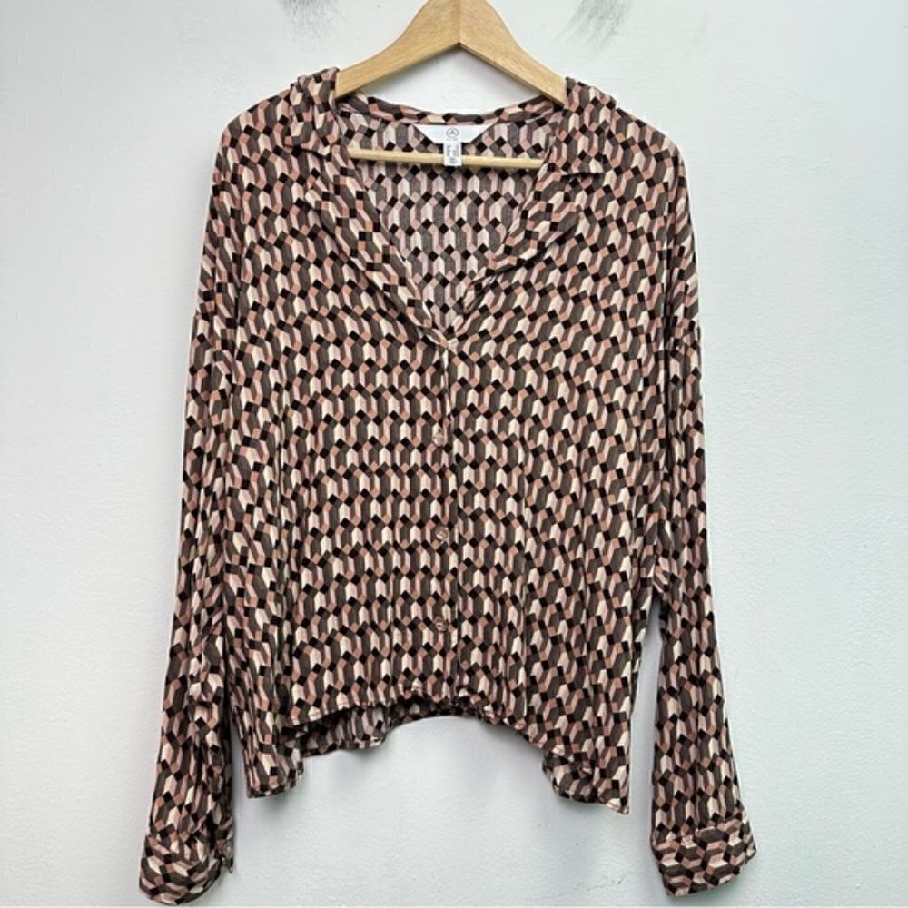 A MTL Brown Geometric Print Drop Sleeve  blouse Size 2X